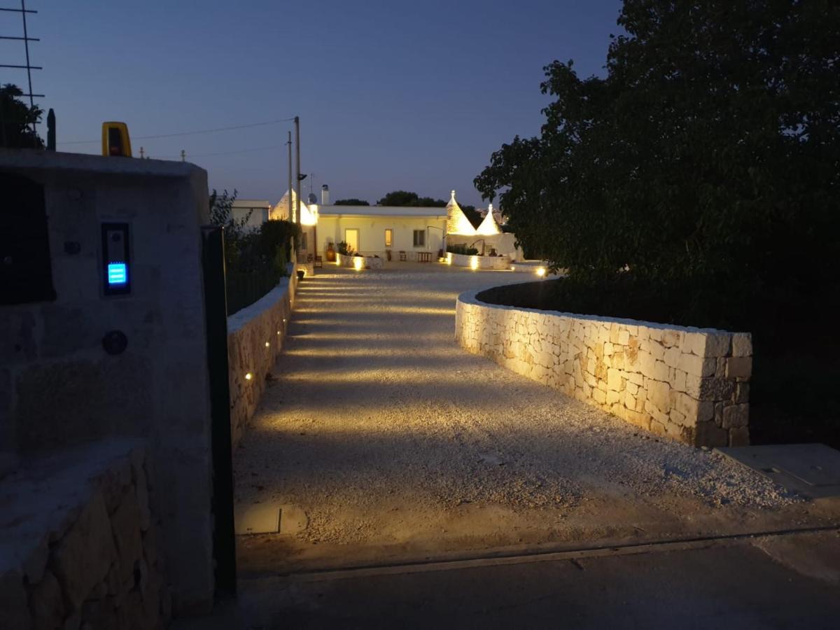 Trulli Dal Sole Alla Luna Vila Martina Franca Exterior foto